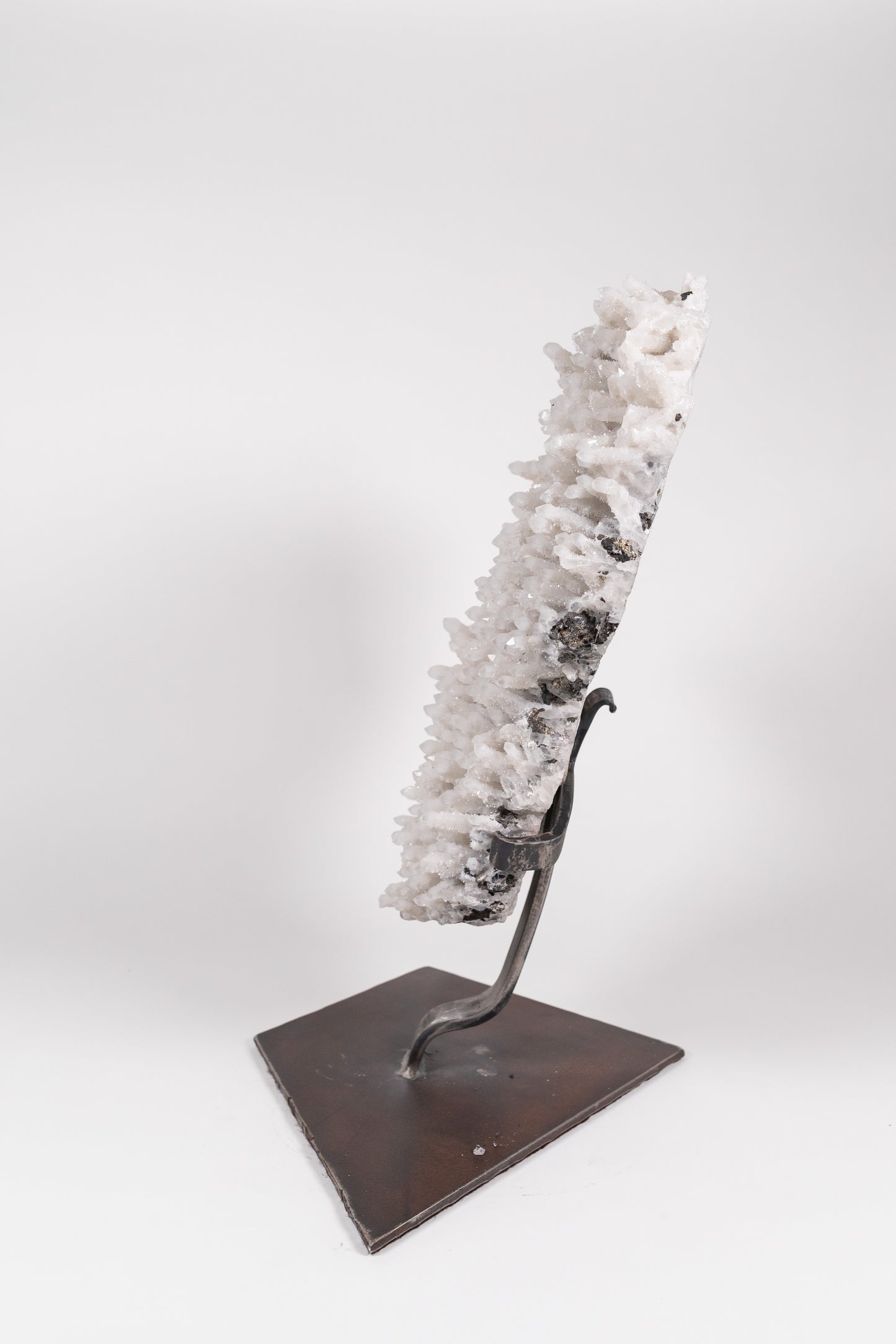 Quartz | 3850
