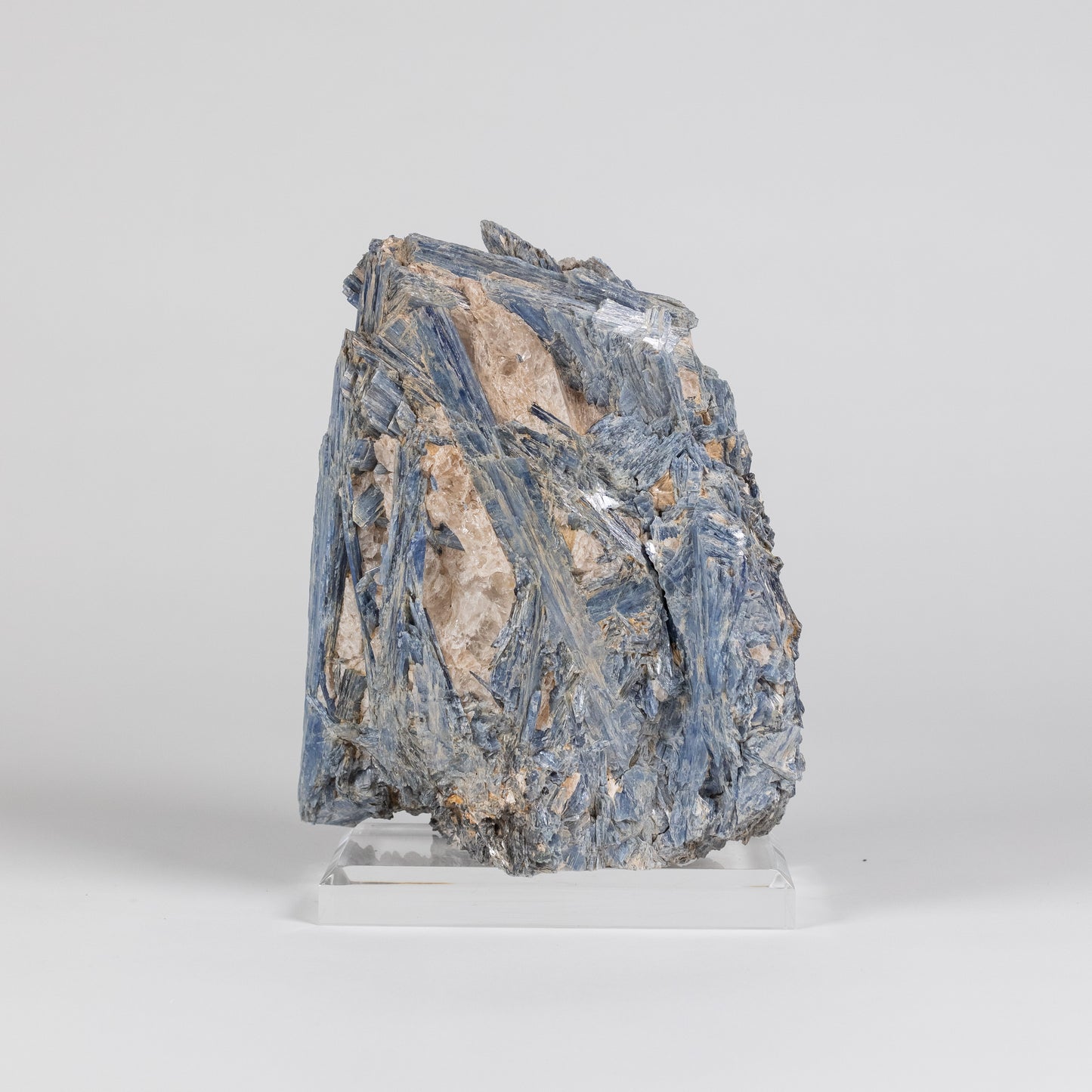 Kyanite | 5641